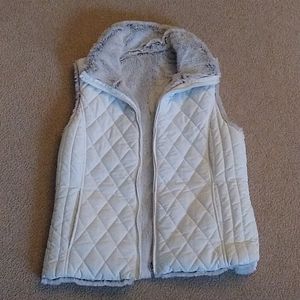Reversible vest